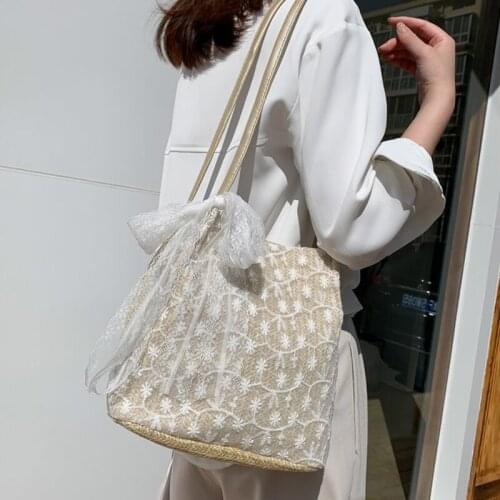 Straw Women Shoulder Bag 2020 New Lace Flower Bow Lady Bucket Bag Large Capacity Shopping Versatile Handbags for Female