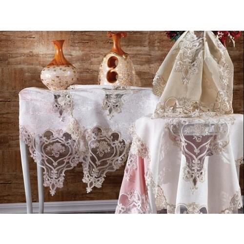 Çeyiz Diyarı Linen Tablecloths On The Table