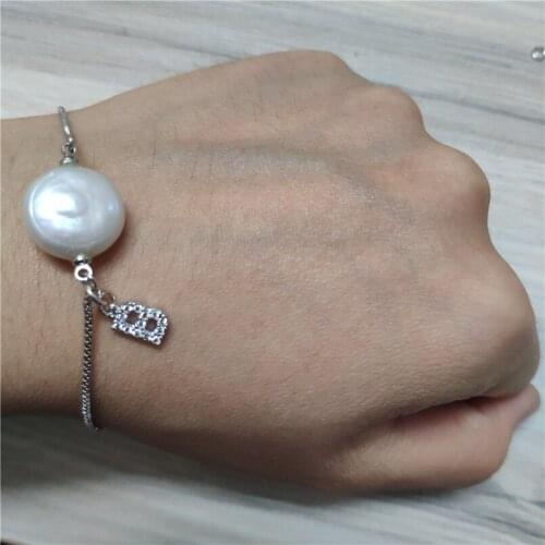 Tiny initial 26 alphabet letter name pendant charm plain freshwater pearl bead thin link bracelet for women wedding birthday