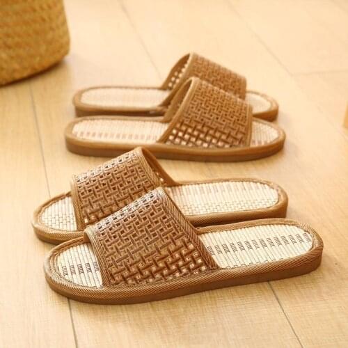 Coslony Summer Men Slippers Cool Bamboo Rattan Weaving Home Women Slippers Natural Bamboo Rattan Bedroom Mute Shoes Slides