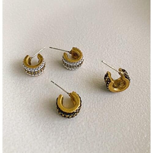 WTLTC Simple Metal Round Small Hoop Earrings for Women Retro Gold Color Tiny Hoops Earrings Statement Mini C Shaped Earrings