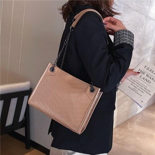 Women bag PU Flap Chains Fashion Solid Zipper Soft shoulder bag handbag purse Euro-America style