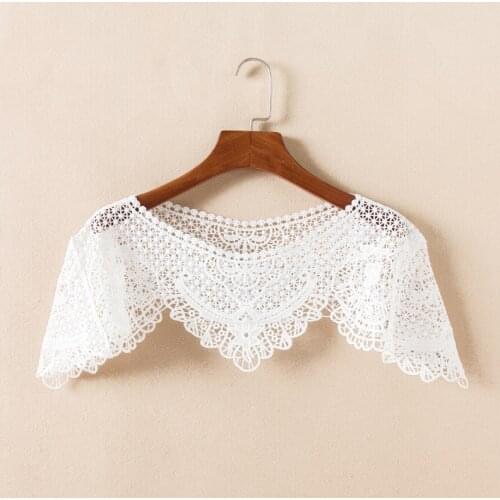 Summer White Thin Lace Blouse Womens Beach Sunscreen Shirts New Fashion O-neck Short Sleeve Hollow Out Pullover Cover-up Tops