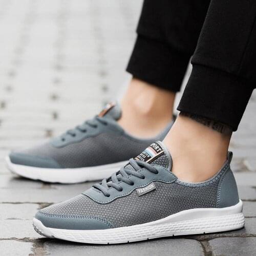 High Size Light Weight Mens Sports Shoes Women Sport Shoes Man Running Man Sneakers Men Brand Shoes Gym Gray Fitness Boty E-318