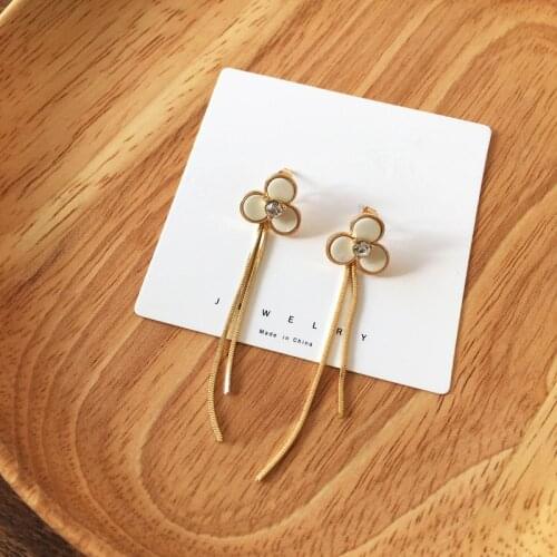 Long Tassel White Flowers Dangle Earrings Cubic Zircon Acrylic Earrings