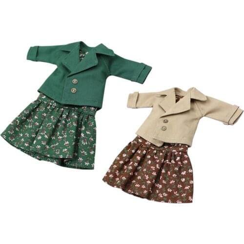 ICY DBS Blyth doll joint Doll suit brown dress and a small green jacket suit