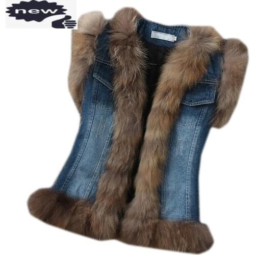 Women Real Vest Fall Winter Large Fox Collar Female Outerwear Short V-Neck Sleeveless Fur Waistcoat Free Shipping