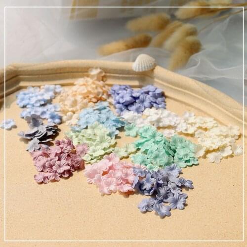100P Piece/package Multi-color Exquisite Satin Three-dimensional Crumpled Petal Flower Piece Mini Daisy DIY Flower Accessories