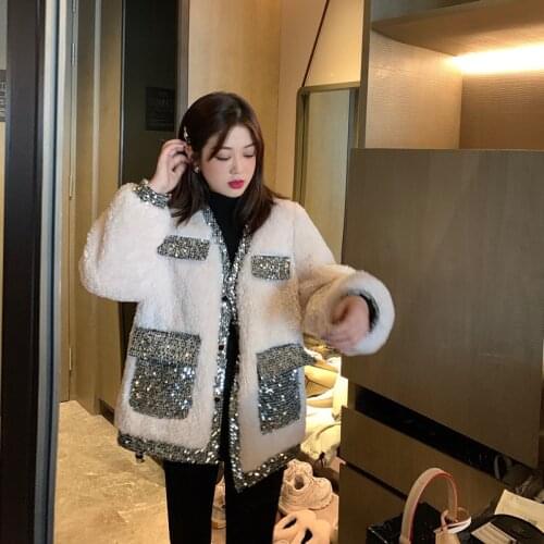HStar 2020 Autumn Women White Artificial Lamb Coats lady Winter Thick Loose Korean Jacket female fashion Sequined pocket outwear