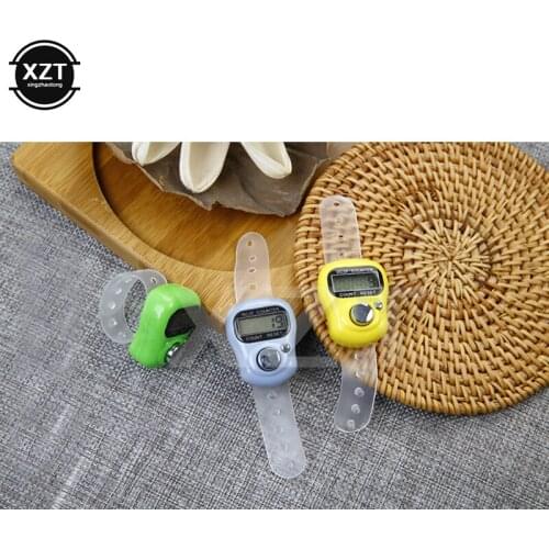 5 Digit Digital LCD Electronic Golf Finger Hand held Ring Knitting Row Tally Counter TALLY Pedometer Random Color Clicker