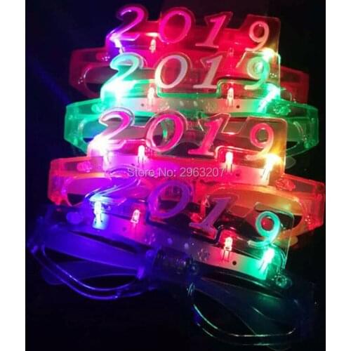 100pcs Christmas/New Year Number 2019 LED Flash Light Glasses Glow Party Glasses LED Glasses Glowing Classic Toys