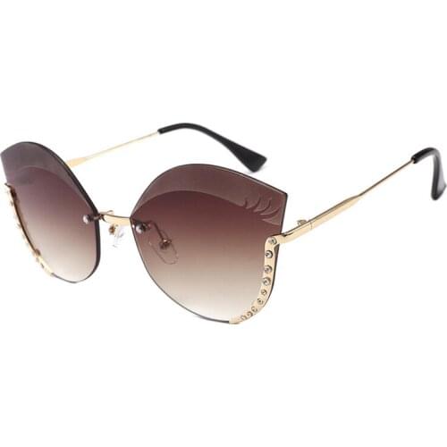 Veshion Ladies Sexy Cat Eye Sunglasses 2020 New Luxury Brand Designer Diamond Trendy Cat Eye Sun Glasses Men Women Shades UV400