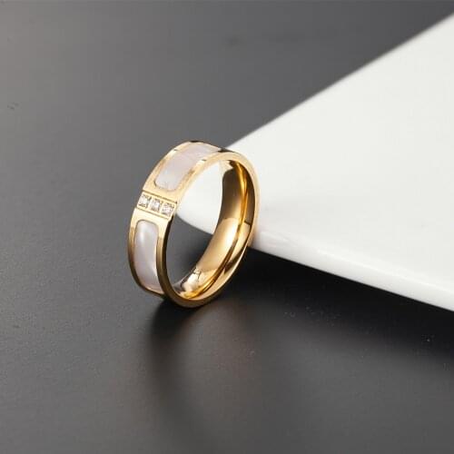 Luxury White Shell Crystal Ring Stainless Steel Titanium Bridal Wedding Rings Love Promise Rings Jewelry For Women