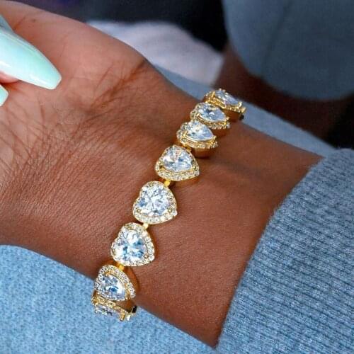 2021Iced out bling 5A cubic zirconia heart cz cluster Bracelet for women girlfriend lover Romantic heart cz tennis chain jewelry