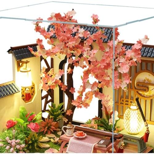 DIY Wooden Dollhouse Miniature Furniture Dollhouse with Dustproof Cover