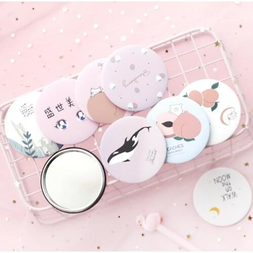 1pcs New Korean Version Handheld Cute Mini Portable Makeup Mirror Cartoon Beauty Makeup Makeup Mirror Small Round Mirror