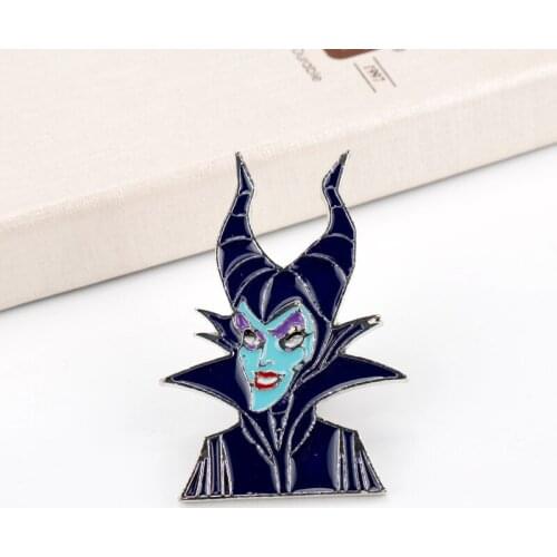 Movie Elven Queen Enamel Brooch Jewelry Gothic Cosplay for Women Men Lapel Pin backpack bags Hat badge Gifts-40