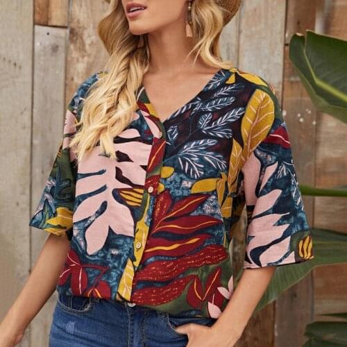 Autumn Women T-Shirts Holiday Mid Sleeve Print Color Sexy V-Neck Vintage Hot Spring Summer Casual Fashion Female Blouse C2917