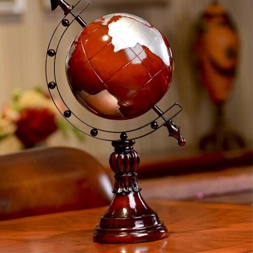 European and American retro style office living room window resin pendulum craft gift creative home decoration ornaments