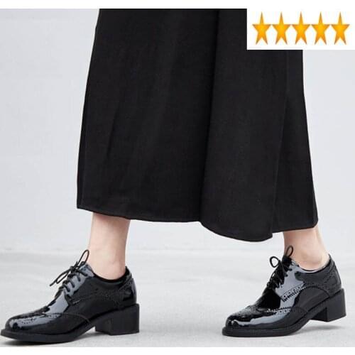 Classic Black Genuine Leather Women Lace Up Casual Flats Autumn New Round Toe Brogues Preppy Style Wing Tip Female Shoes