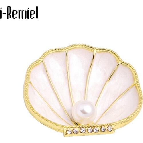 Fashion Creative Shell Pearl Brooches for Women Cute Enamel Pins Metal Female Suit Coat Pin Sweater Brooch Jewelry Scarf Buckle