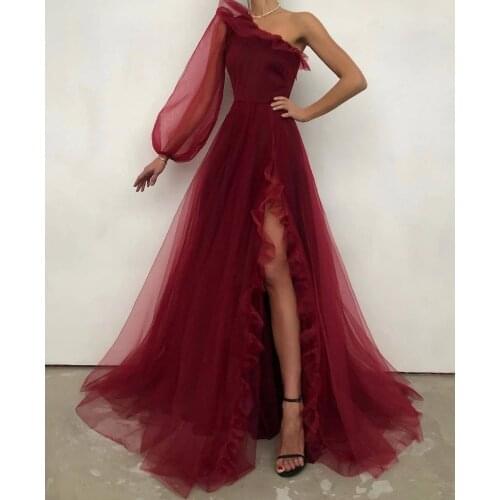 Elegant Long One Shoulder Burgundy Tulle Evening Dresses with Slit Floor Length Zipper Back Pleated Formal Party Gowns for Women