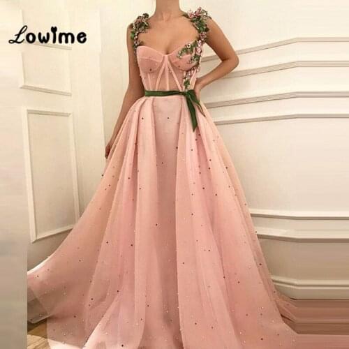 2018 Arabic Evening Dress Long Prom Dresses 3D Flower Pearls Beaded Sexy Party Gown Pink Women Dress With Embroidery Floral