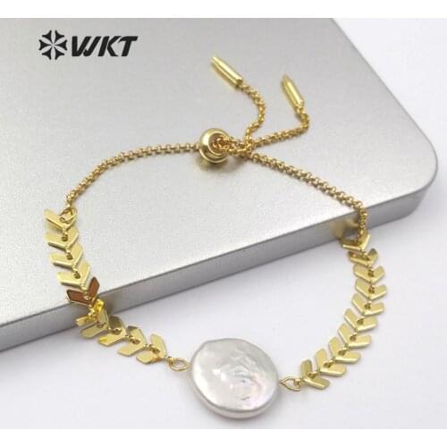 WT-B499 2019 New Natural Pearl with Gold Bracelets V Leaves Shape adjustable Bangles Charm Women Jewelry Party Anniversary Gift