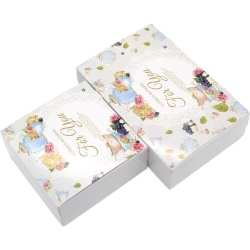 100 pcs British Flower cupcake boxes Gift Packaging Wedding Party Maccaron baking Package Vintage Floral Kraft paper cake box