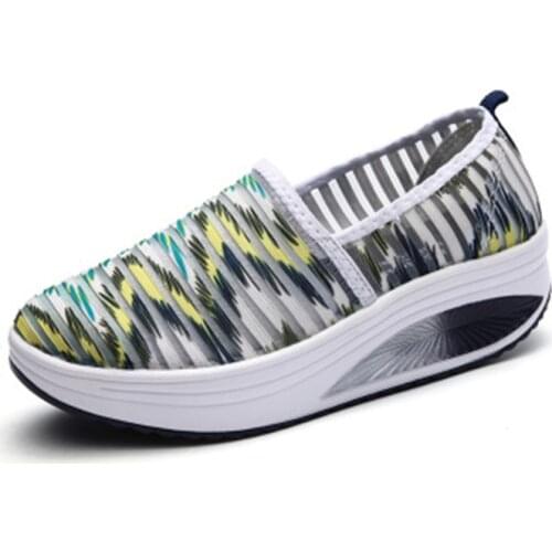 Fashion Sneaker Zapatos De Mujer New Sneakers Woman 2019 Breathable Womens Vulcanize Shoes Women Comfortable Walking Fashion