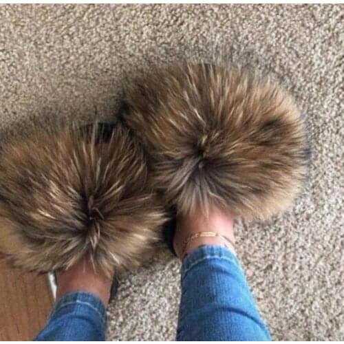 Womens Real Fox Fur Slipper Furry Summer Beach Slipper Beach Sandals Flip Flop Slides Flats Female Outdoor Shoes Fluffy