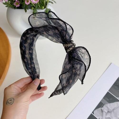 High Quality Portable Stainless steel mini folding knife ladies self-defense fruit knife keychain