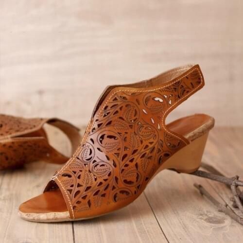 Retro Women Sandals 2021 New Summer Genuine Leather Women Shoes Girls Sewing Hook & Loop Casual Footwear Hollow Ladies Sandals