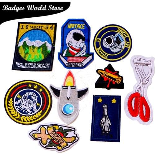 Cartoon Decorative Patch Rocket Astronaut Plot icon Embroidered Applique Patches For DIY Iron on Badges on clothes Stickers