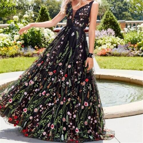 Women Sling Floral Long Dresses Autumn Sexy V-Neck Sleeveless Evening Party Maxi Dress 2020 Casual Bodycon Vintage Long Dress