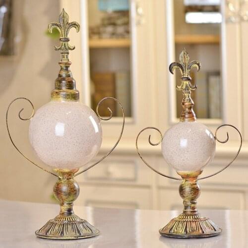 Resin gifts home decorations set of two ceramic ornaments imitation wrought iron garden ornaments neoclassical clubhouse