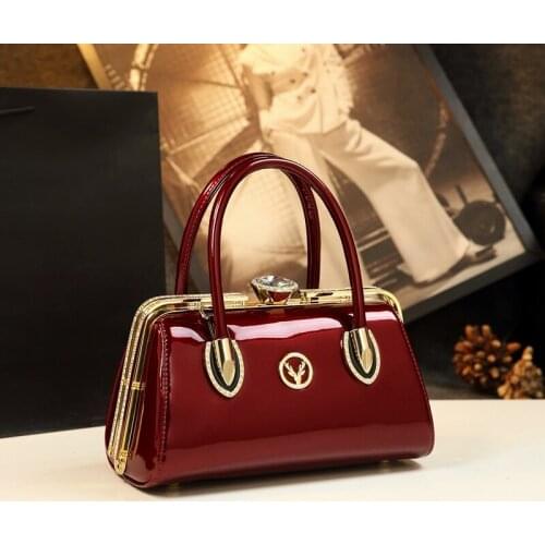 Textured Leather bag womens handbags 2021 new ladies Joker party evening bag fashion shoulder messenger bags portable clip bag