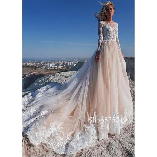 Splendid Tulle Jewel Neckline A Line Wedding Dress With Lace Appliques Long Sleeves Champange Lace Bridal Gowns