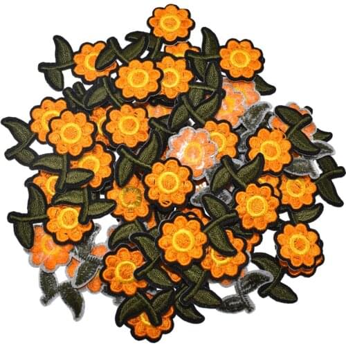 10pcs Iron On Patches For Clothing Embroidered small flower Stickers Badge Appliques Bag Hat Craft Decoration 3.0 x 2.3cm