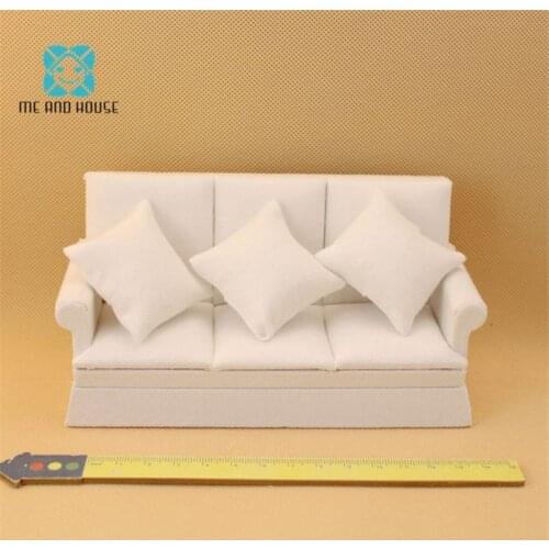 Wooden Toys Miniature furniture Dollhouse sofa Handmade Mini Wooden Furniture Dolls Couch 1/12 scale 3 colors