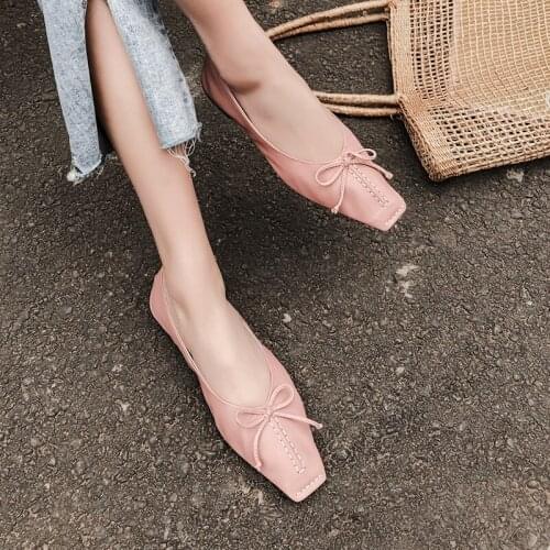 Spring and autumn new bow flat shoes square head leather single shoes set boat shoes daily casual wild womens shoes Soft bottom