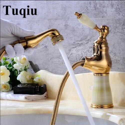 Hot and cold Gold finish Pull out bathroom basin faucet Brass and Jade bathroom sink tap with pull out shower head style
