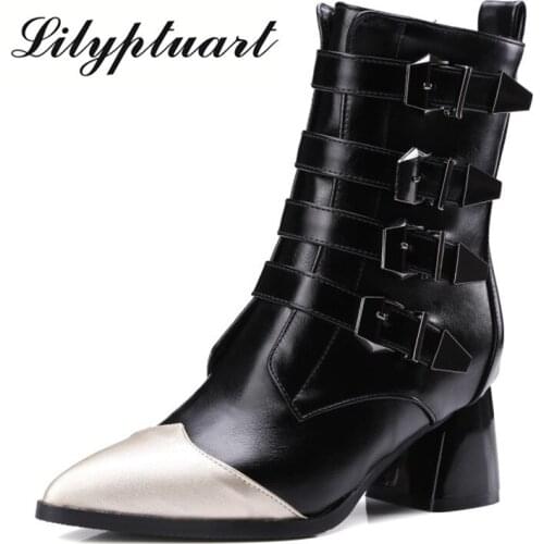 Retro simple pointed color matching boots belt buckle motorcycle boots pointed zipper horseshoe with large size womens shoes