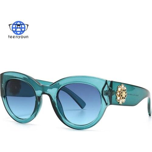 TEENYOUN Luxury Brand Designer Cat Eye Sunglasses For Women Men Petal Decoration Sun Glasses Female Driving Eyewear Oculos