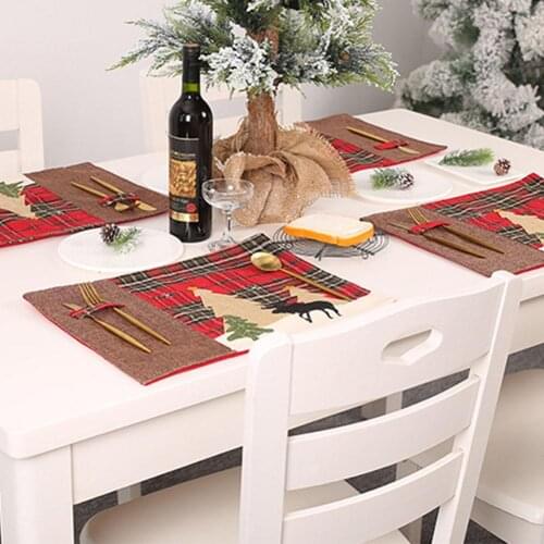 1PC Christmas Elk Tree Pattern Plaid Home Table Placemat Tableware Mat Heat Insulation Pad Kitchen Accessorie