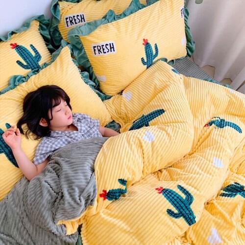 Plant cactus yellow gray coral velvet soft velvet comfortable quilt cover four-piece home textile three-piece set