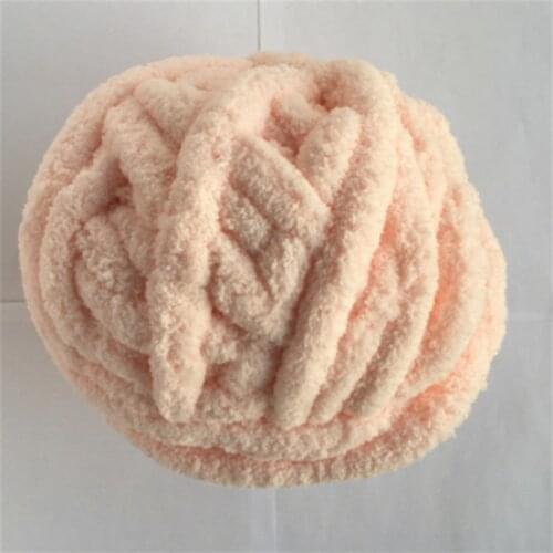 Facory Wholesale Chunky Chenille Yarn Arm Knitting Bulky Yarn Vegan 100% Polyester Velvet Chenille Yarn