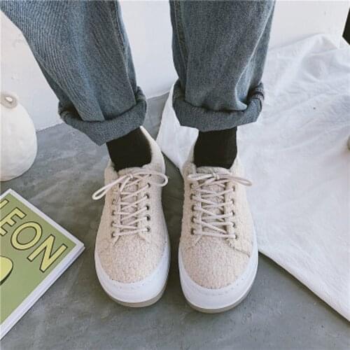 Plush big female 2019 autumn and winter new fashion plus velvet warm and comfortable wild Korean casual shoes