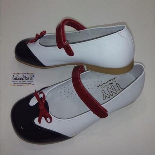 White leather goods with velcro, by Tinny Shoes