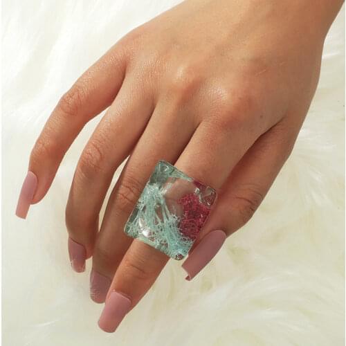 New Luxury Transparent Acrylic Dried Flowers Resin Big Ring For Women Exaggeration Beautiful Rose Flower Plant Ring Jewelry Gift